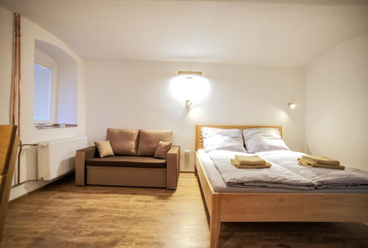 Apartmanek Mezi Kopci Apartment Jachymov Exterior photo